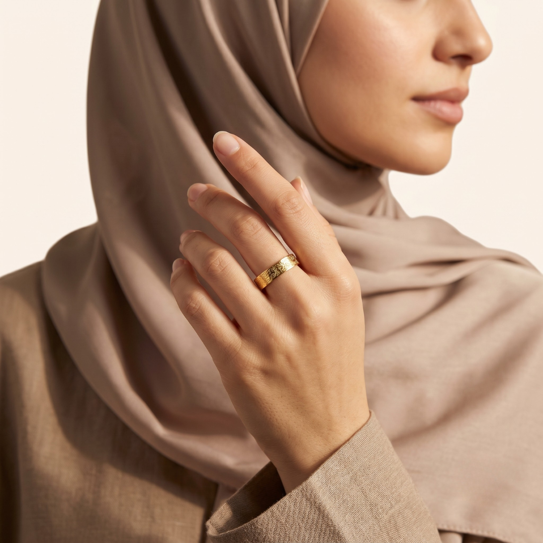 Noor Band Ring